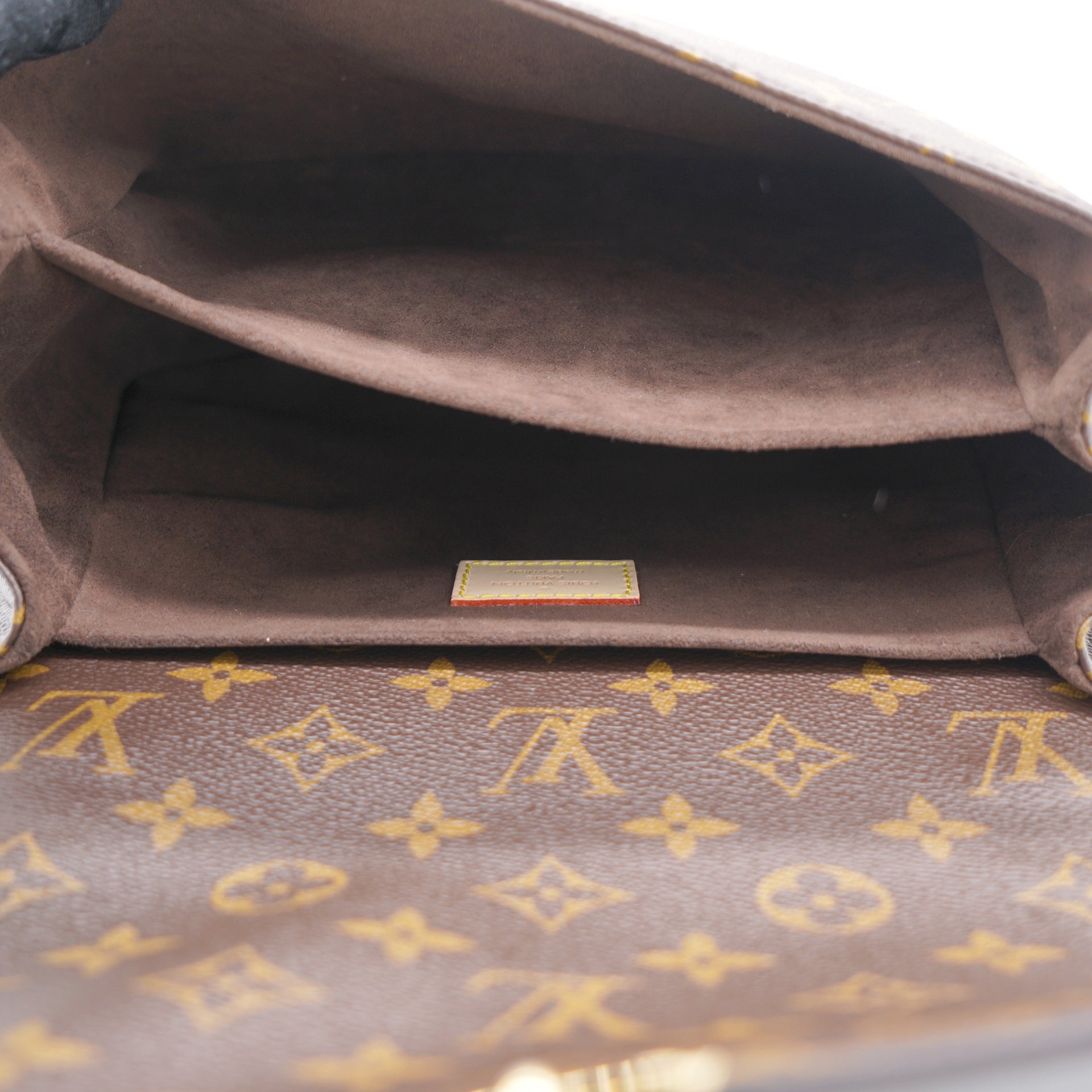 Louis Vuitton Monogram Canvas Pochette Metis Bag – STYLISHTOP