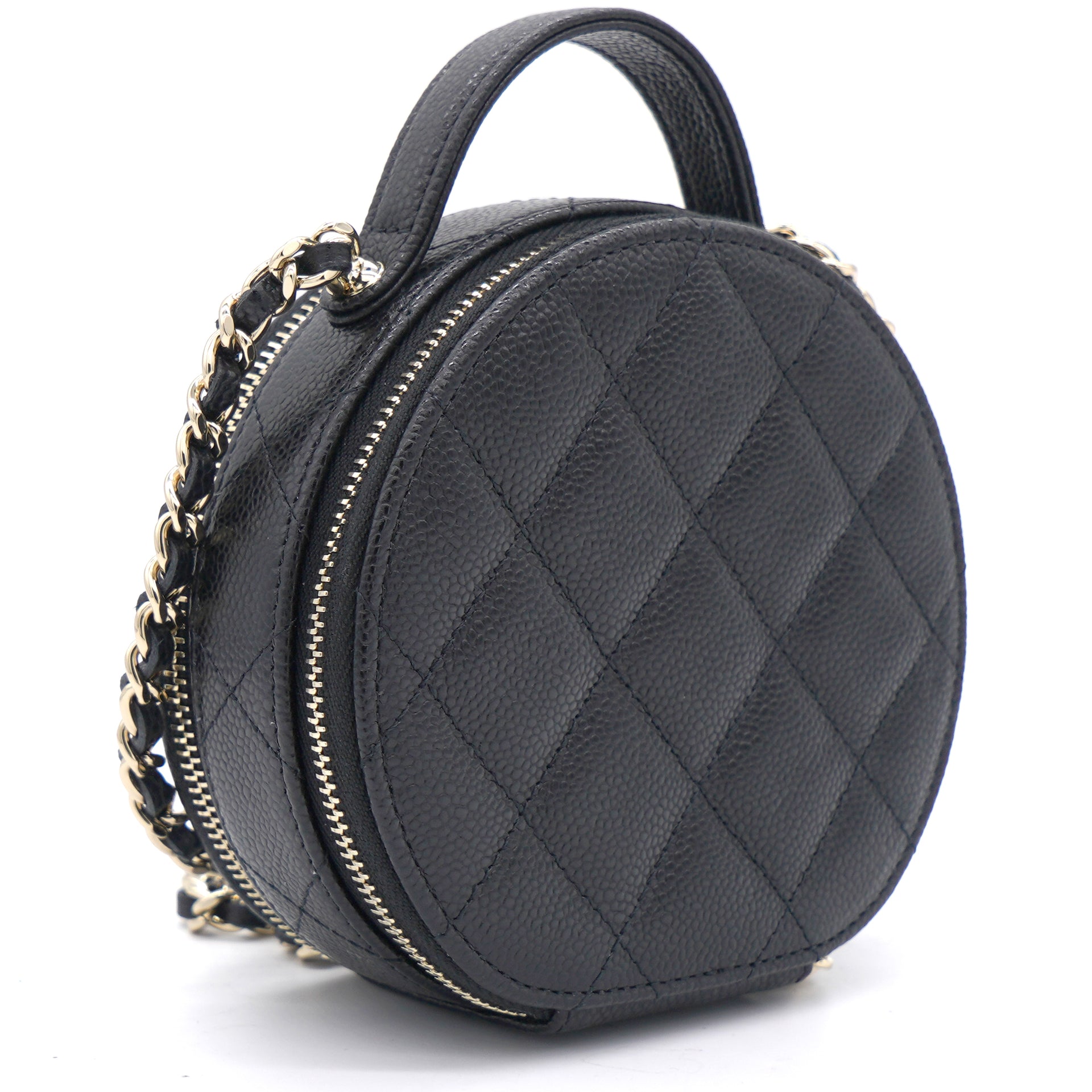 Chanel Black Quilted Patent Leather Round 'CC' Bag Q6BJHX27KB003