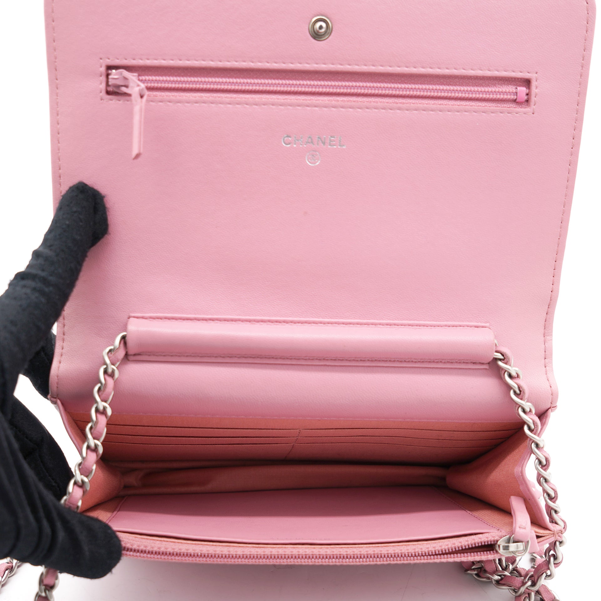 Chanel Pink/Metallic Silver Leather Camellia Wallet on Chain – STYLISHTOP