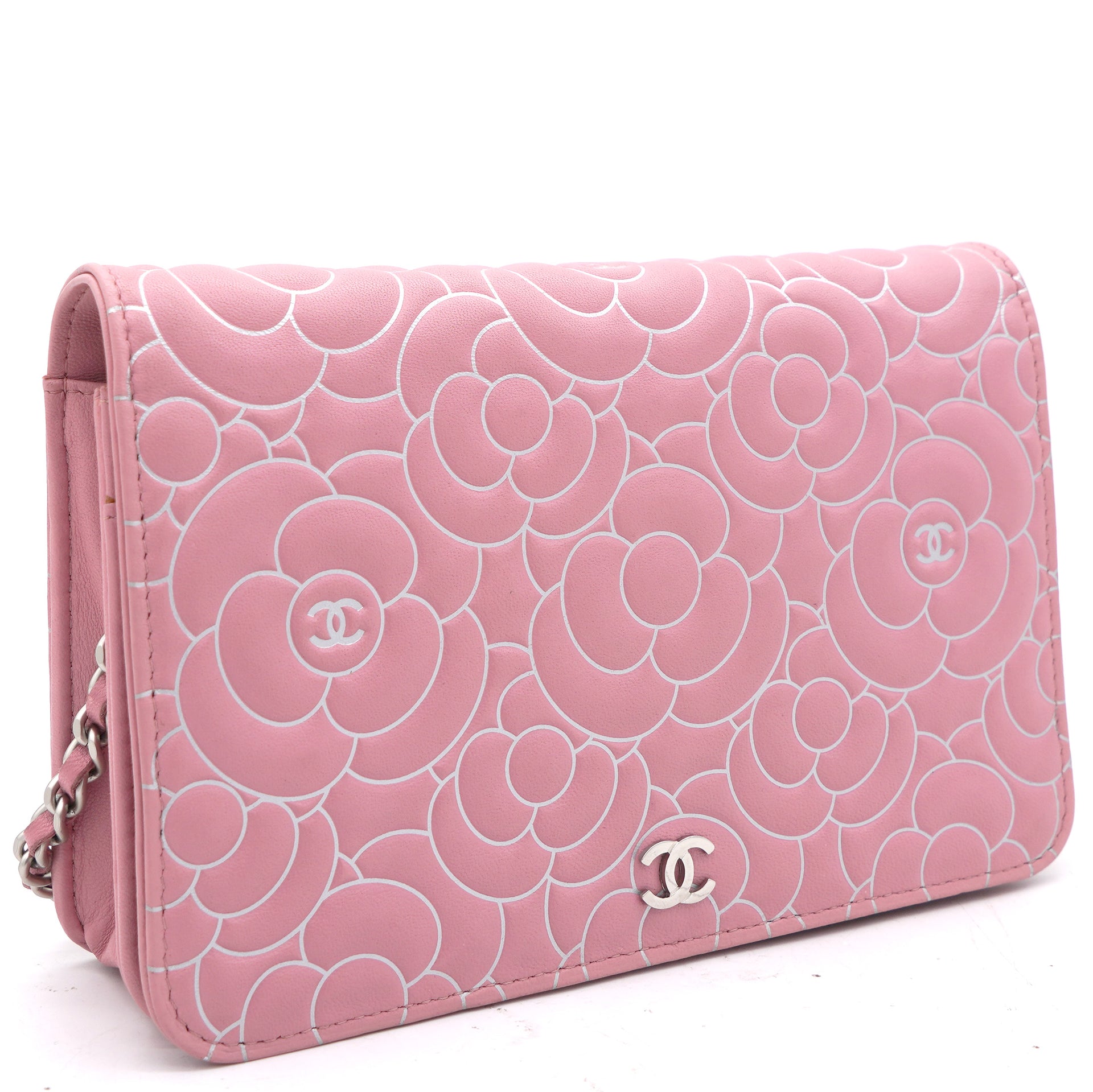 Chanel Pink/Metallic Silver Leather Camellia Wallet on Chain – STYLISHTOP
