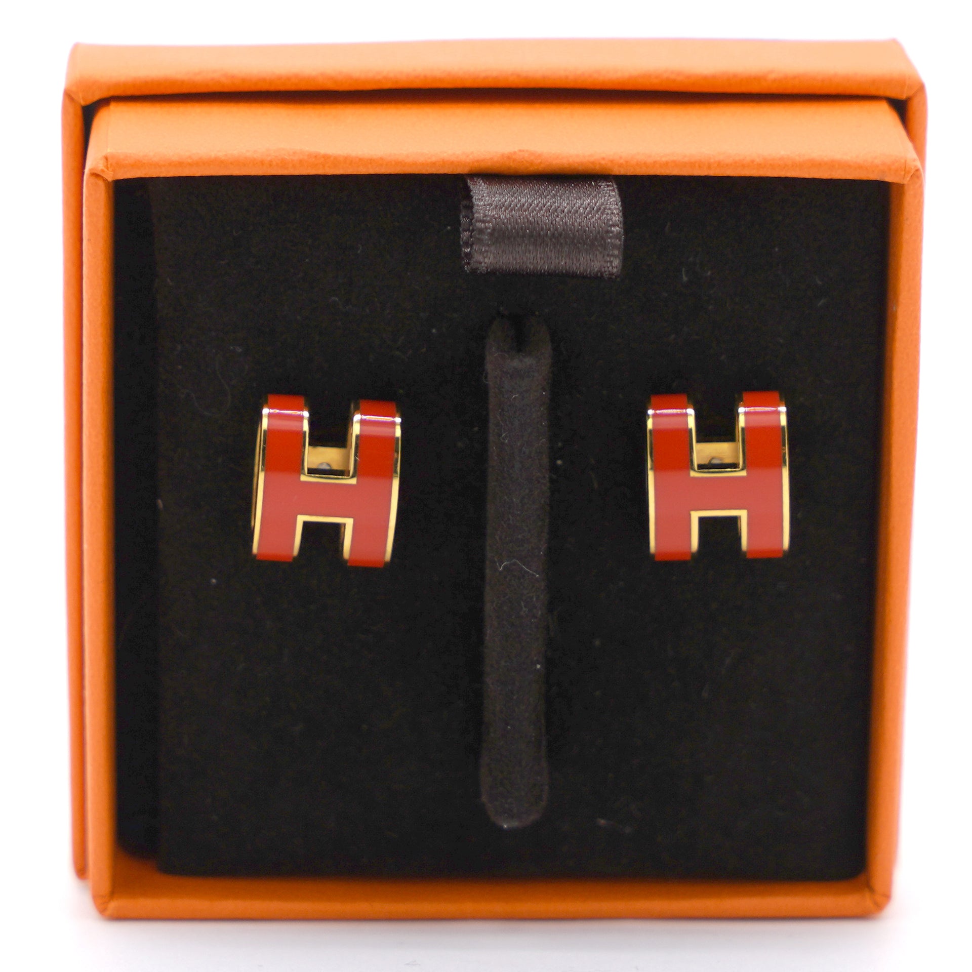 Lacquered Pop H Earrings Red