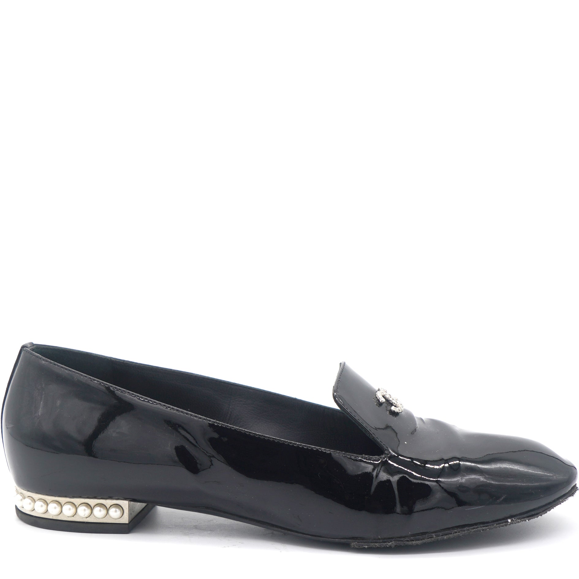 Chanel Patent Calfskin Pearl CC Loafers 38.5 Black – STYLISHTOP