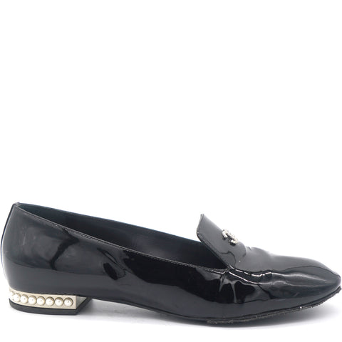 Patent Calfskin Pearl CC Loafers 38.5 Black