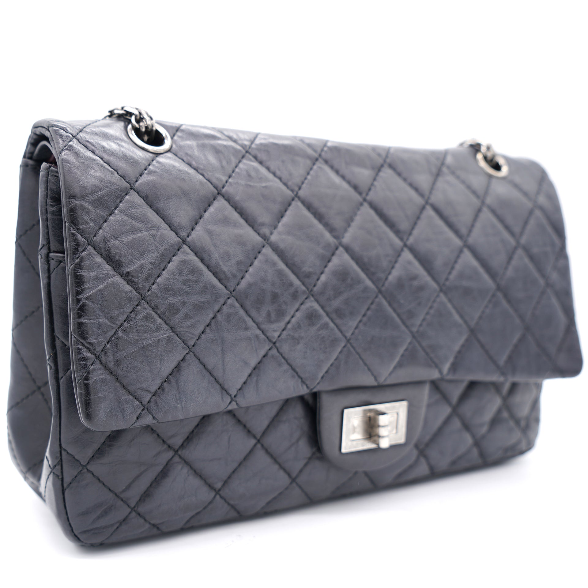 Chanel Black Quilted Aged Leather Reissue 2.55 Classic 227 Flap Bag –  STYLISHTOP