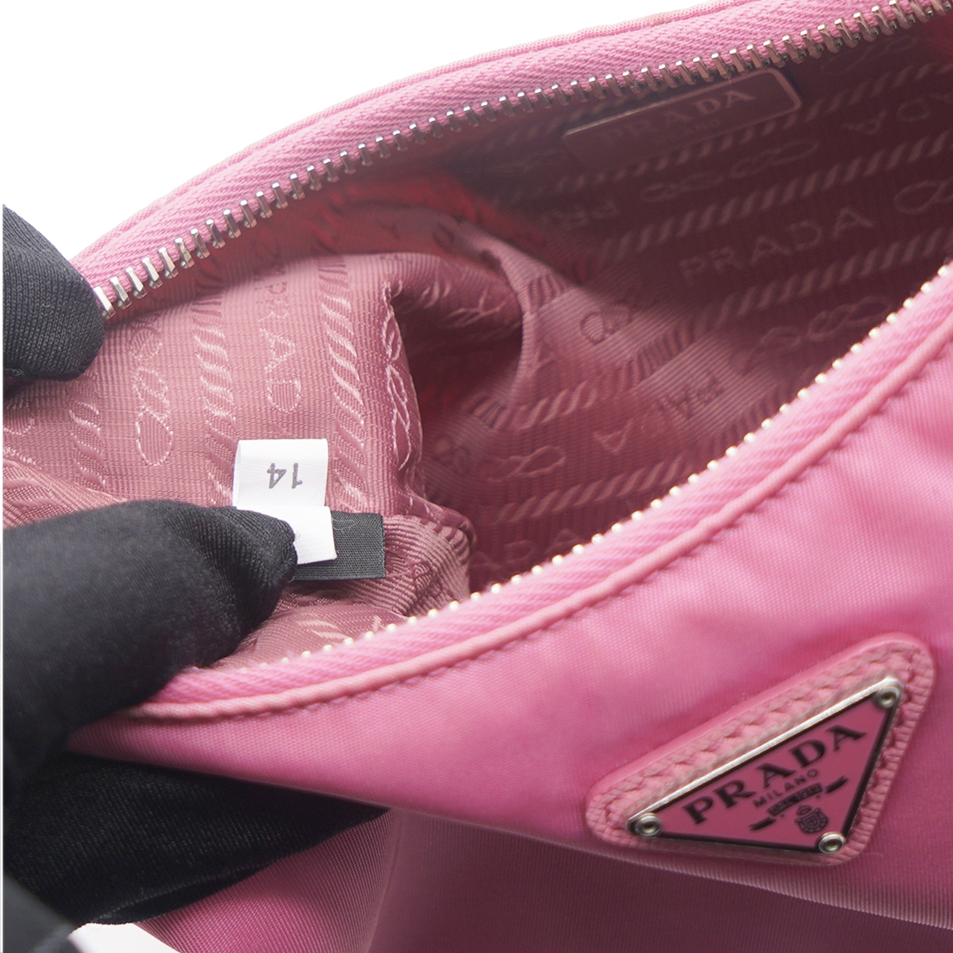 Prada Re-Edition 2005 Zip Handbag