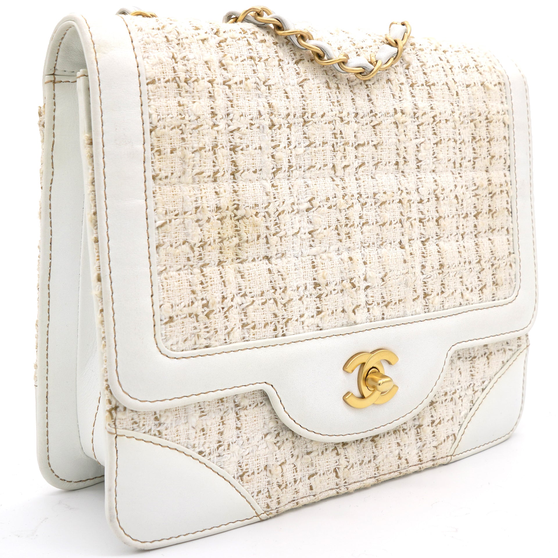 Chanel White/Beige Quilted Tweed Vintage Flap Bag – STYLISHTOP
