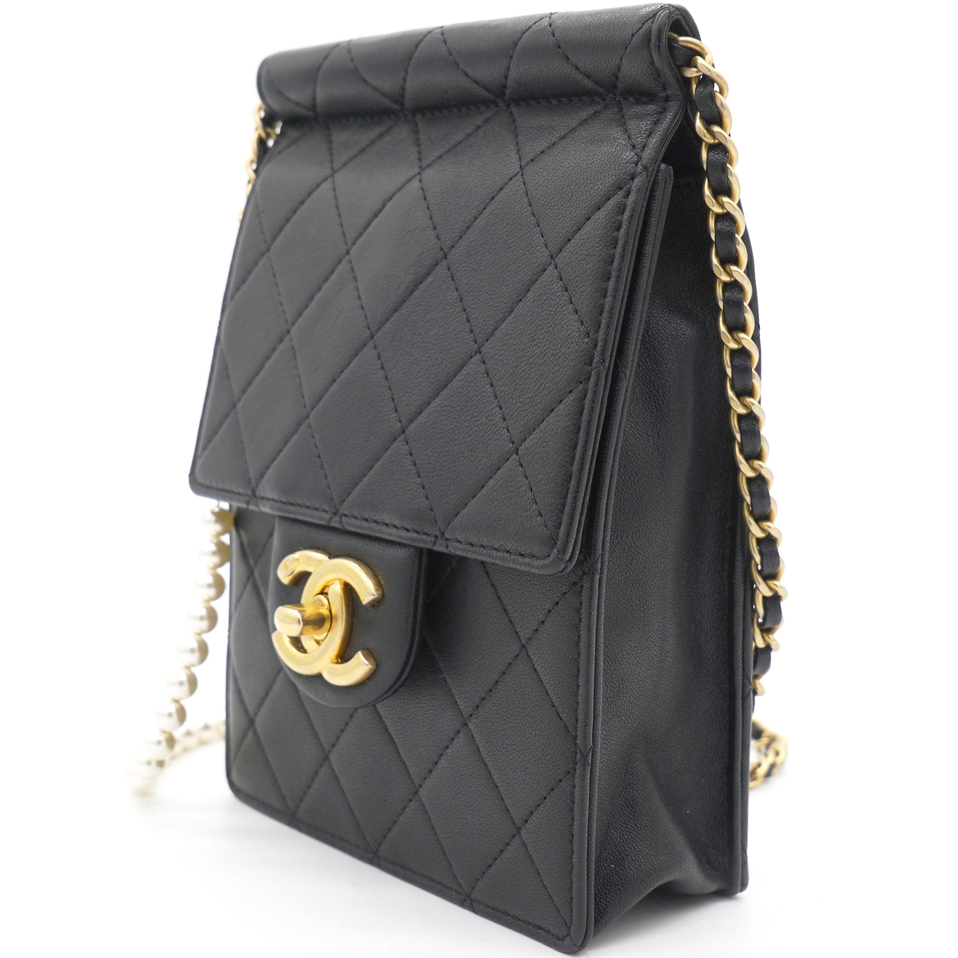 Chanel Chic Pearls Flap Bag Quilted Goatskin with Acrylic Beads Mini at  1stDibs