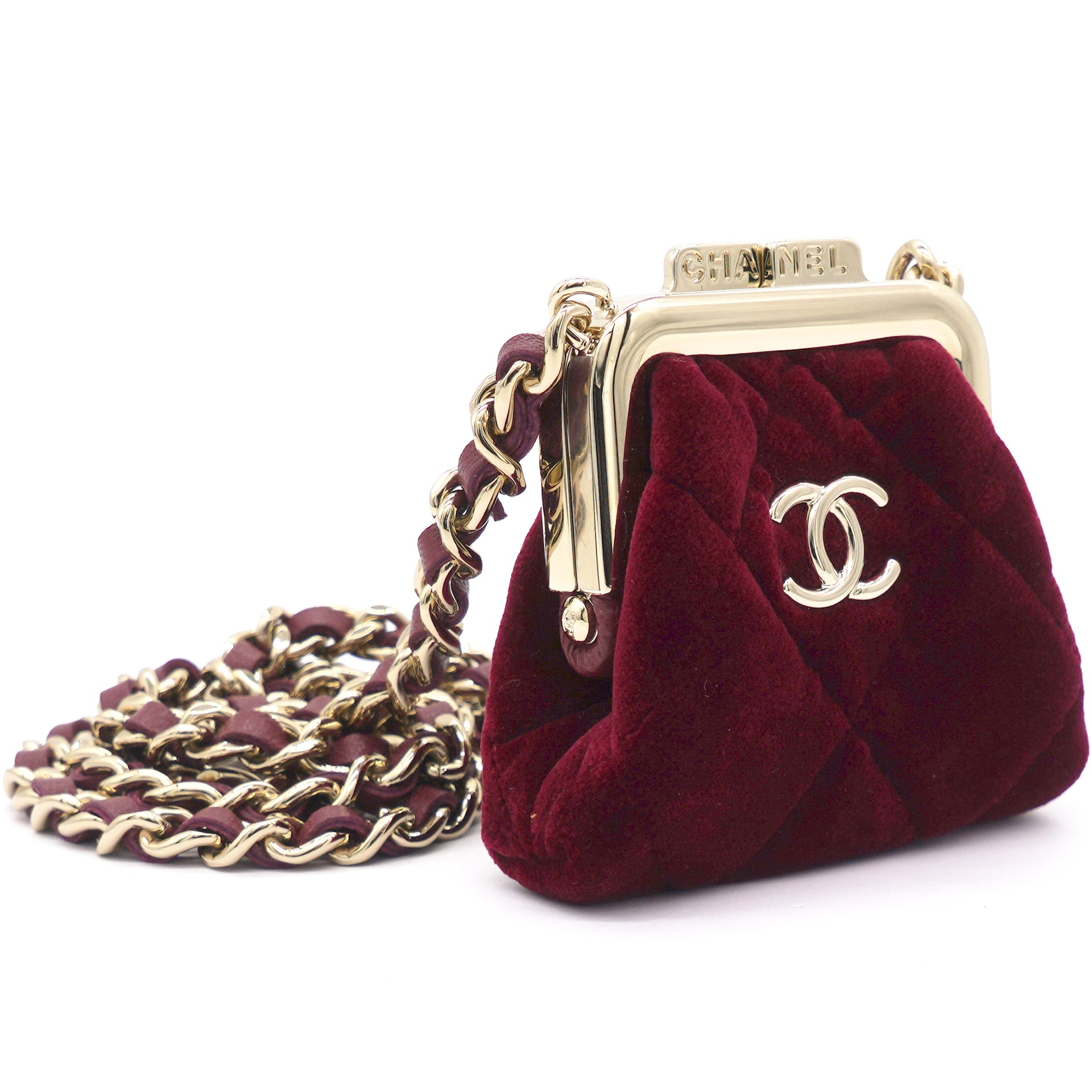 Chanel Red Velvet Clutch with Chain – STYLISHTOP