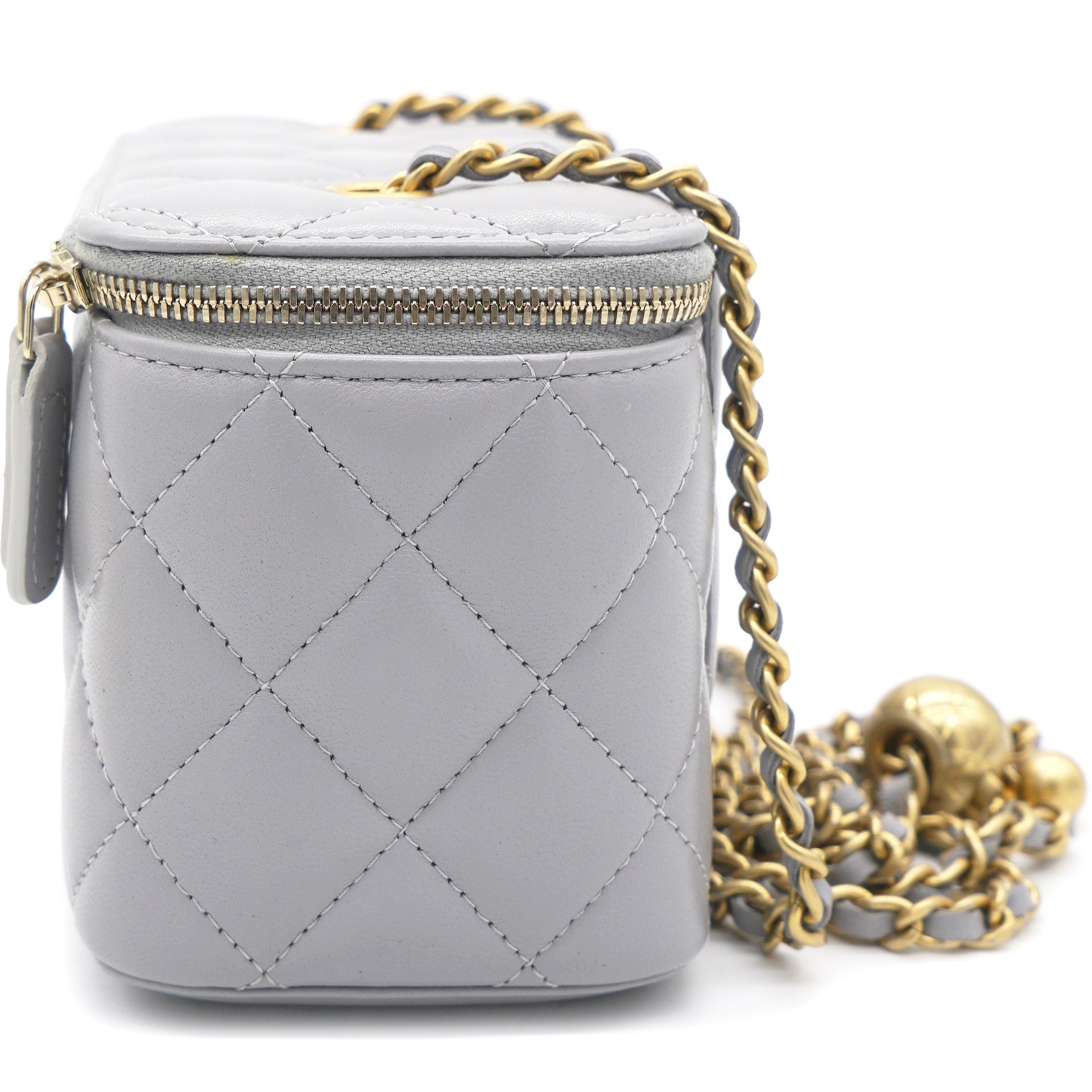 Lambskin Quilted Pearl Crush Small Vanity Case with Chain Grey