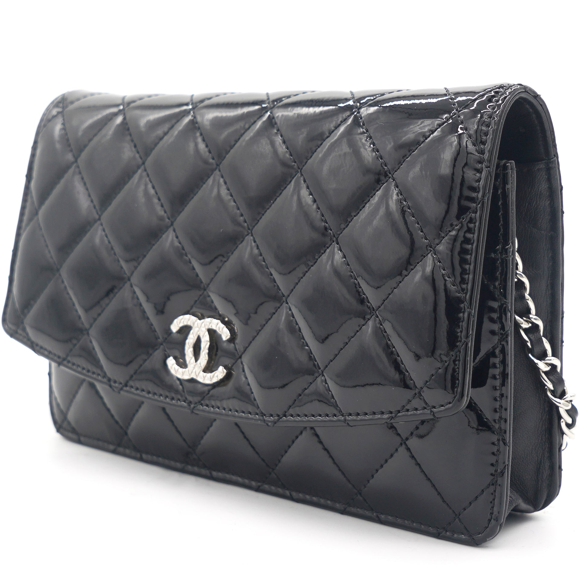 CHANEL diamond patent leather Classic Chain Shoulder Bag silver buckle –  Brand Off Hong Kong Online Store