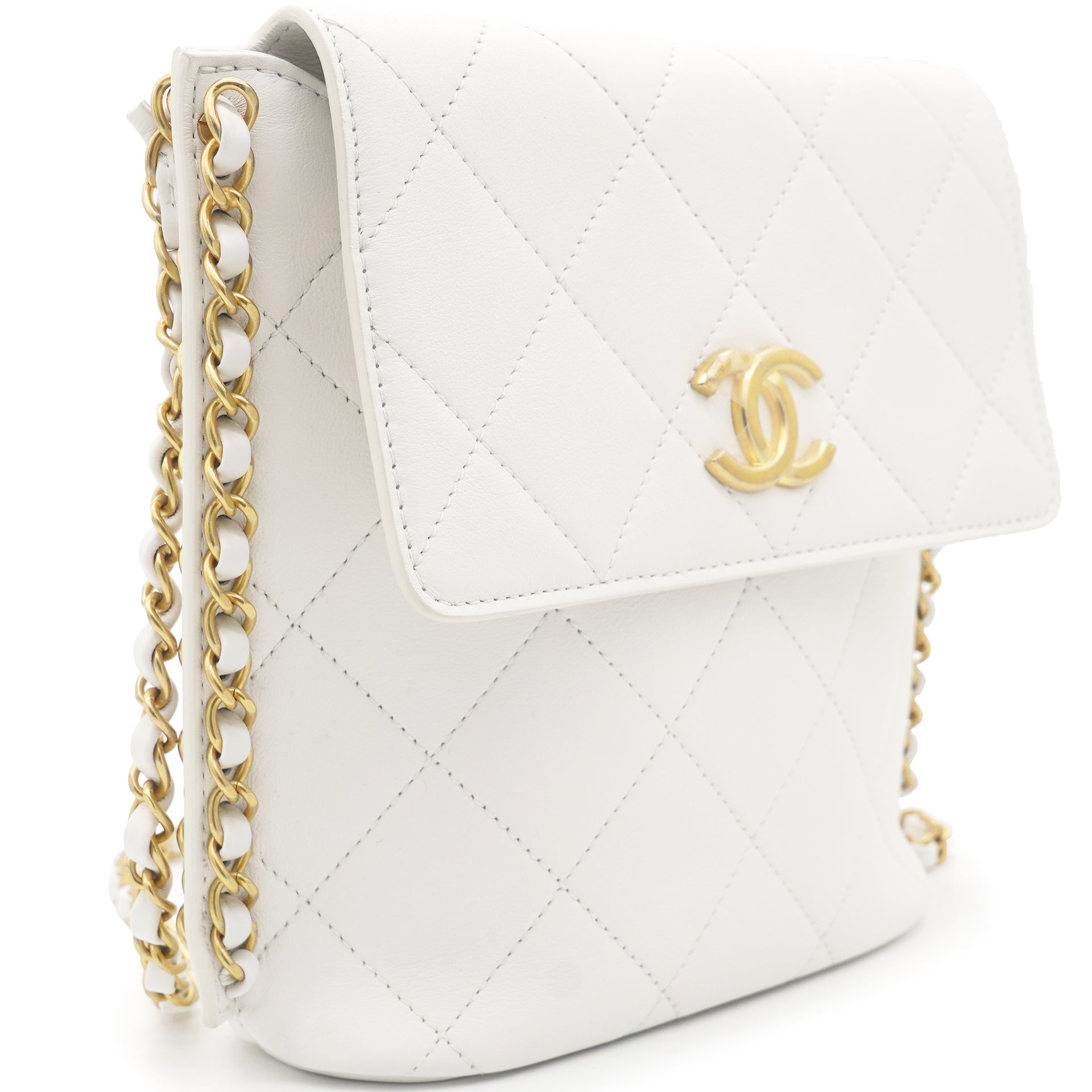 Chanel Chain Edge Detail Flap Bag White – STYLISHTOP
