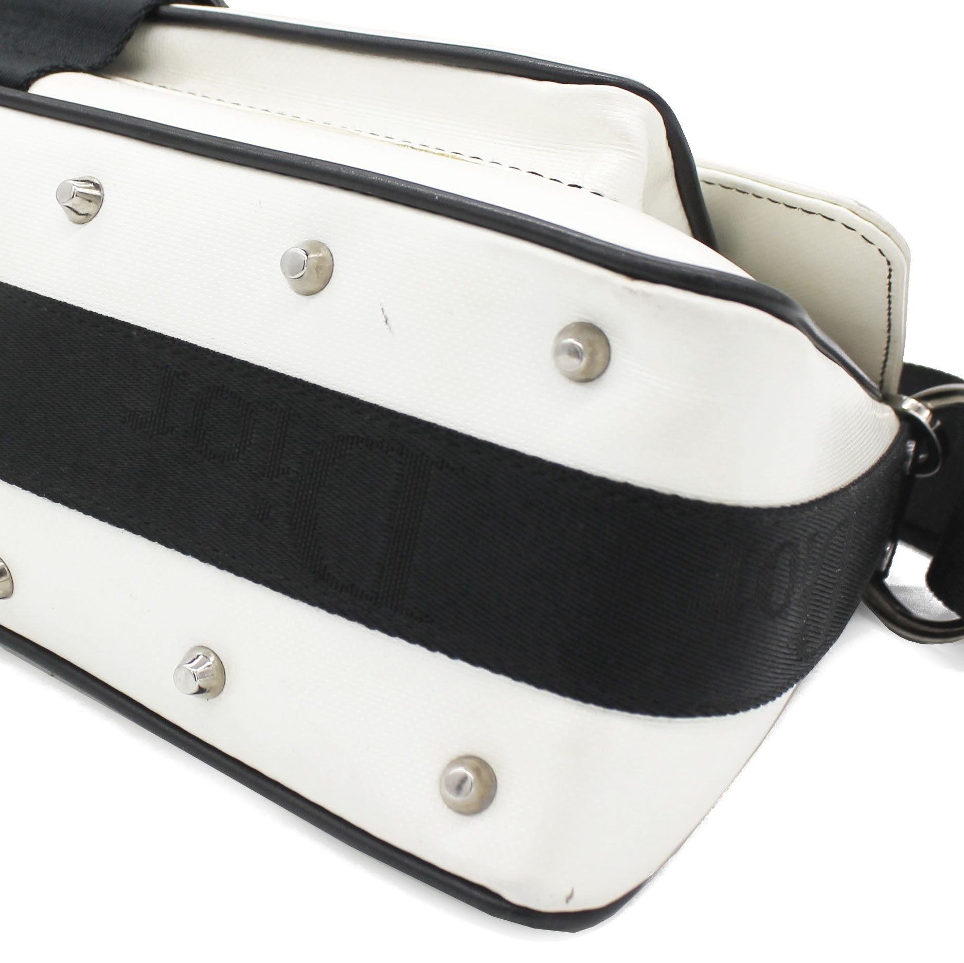 Christian Dior Vintage White Leather Crossbody Shoulder Bag – OPA Vintage