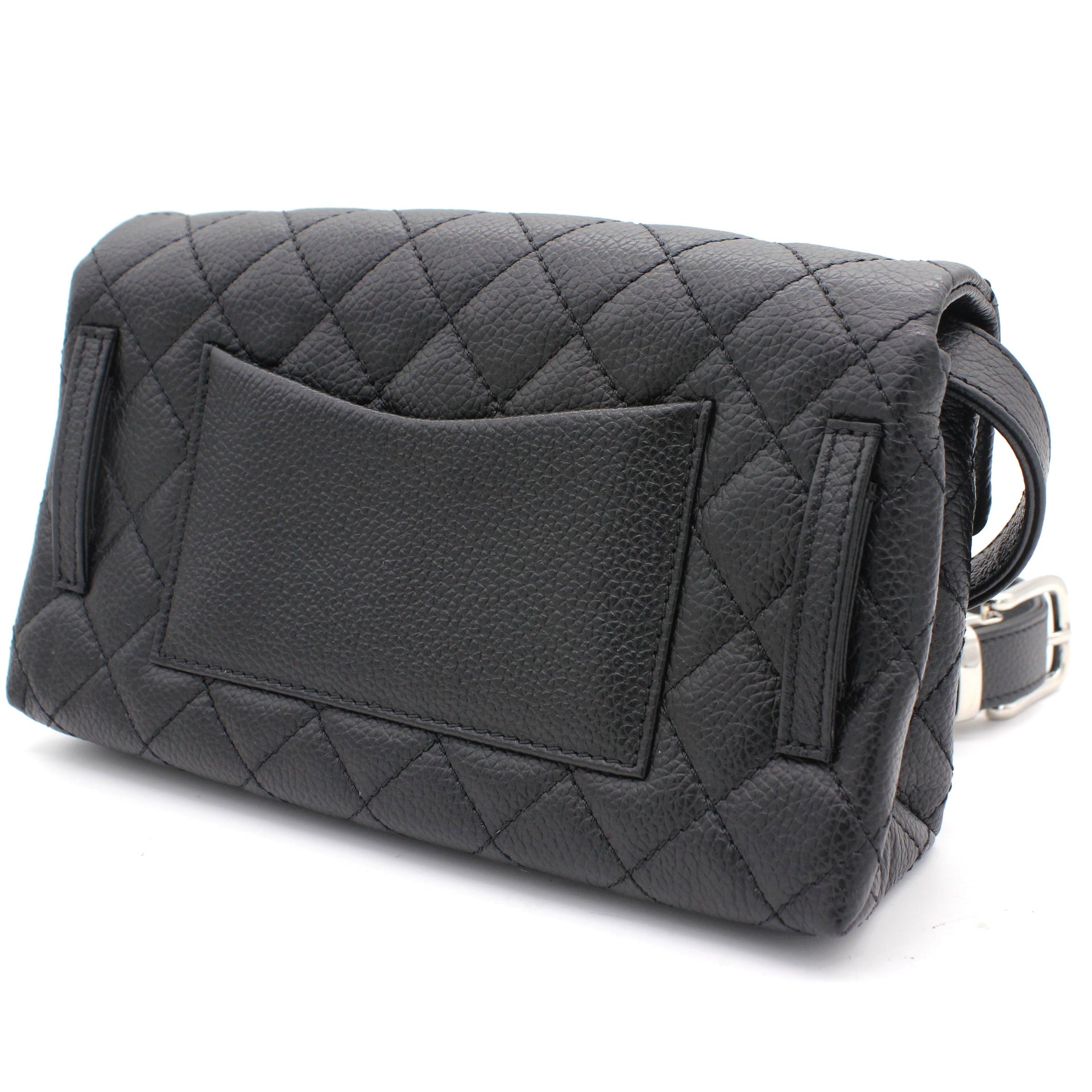 Chanel Quilted 2.55 Reissue CC belt bag – STYLISHTOP