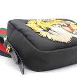 L'Aveugle Par Amour Embroidered Belt Bag