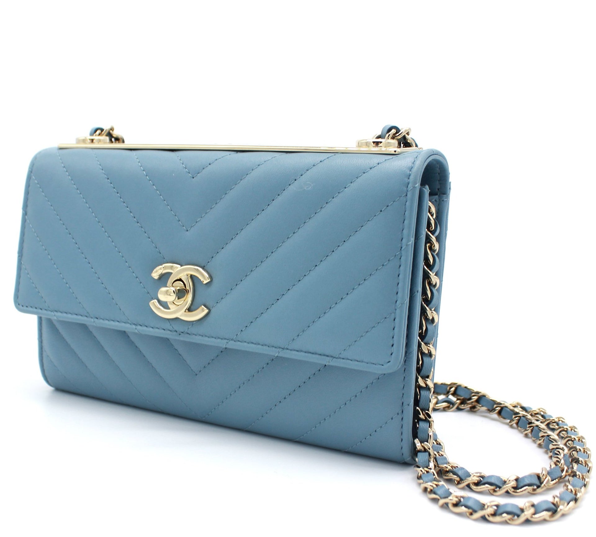 CHANEL Lambskin Quilted Trendy CC Wallet On Chain WOC Blue