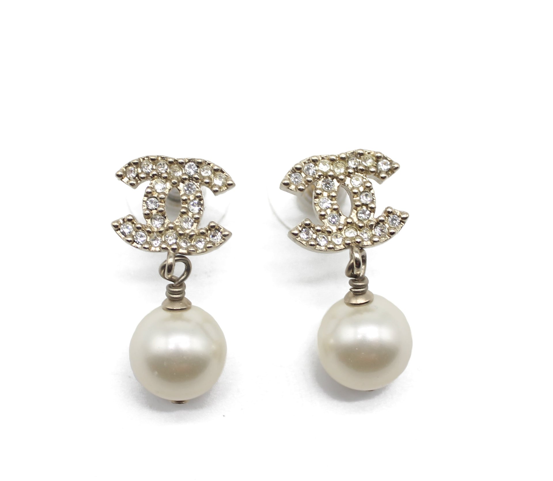 Chanel Pearl Earrings 