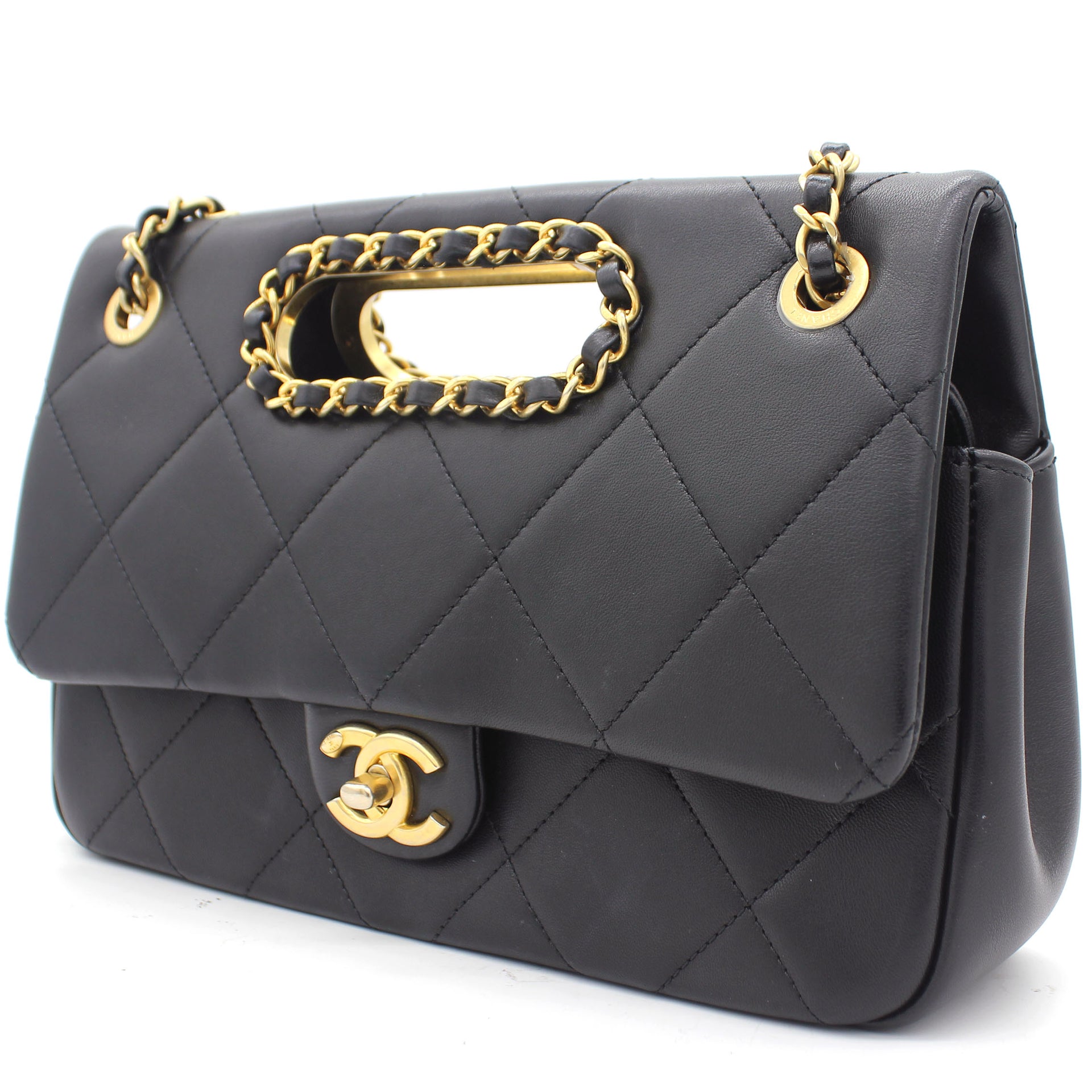 Chanel Black Quilted Smooth Calfskin Leather Jumbo Chain Detail Handle Flap  Bag – STYLISHTOP