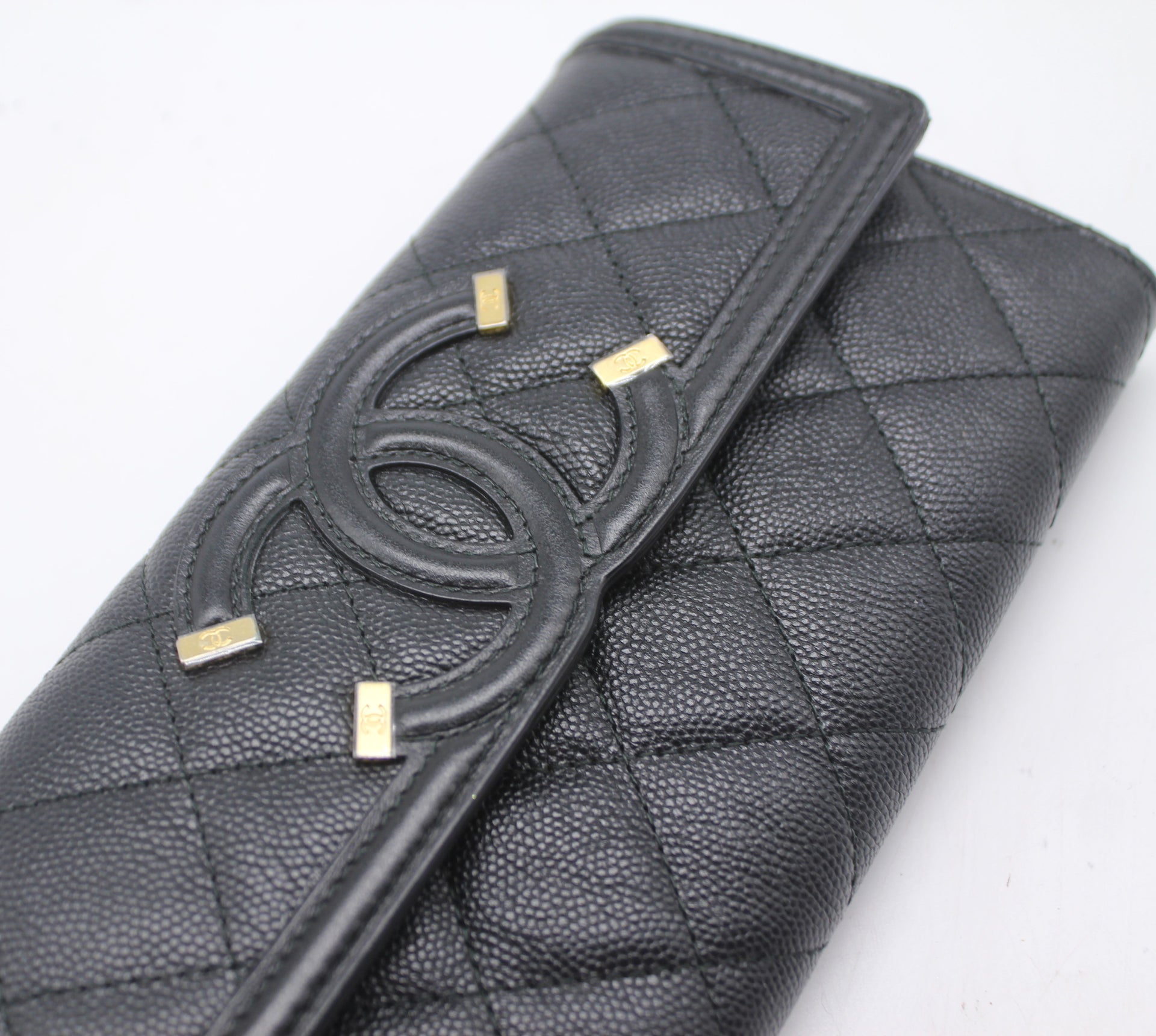 Chanel Quilted Leather CC Long Flap Wallet – STYLISHTOP