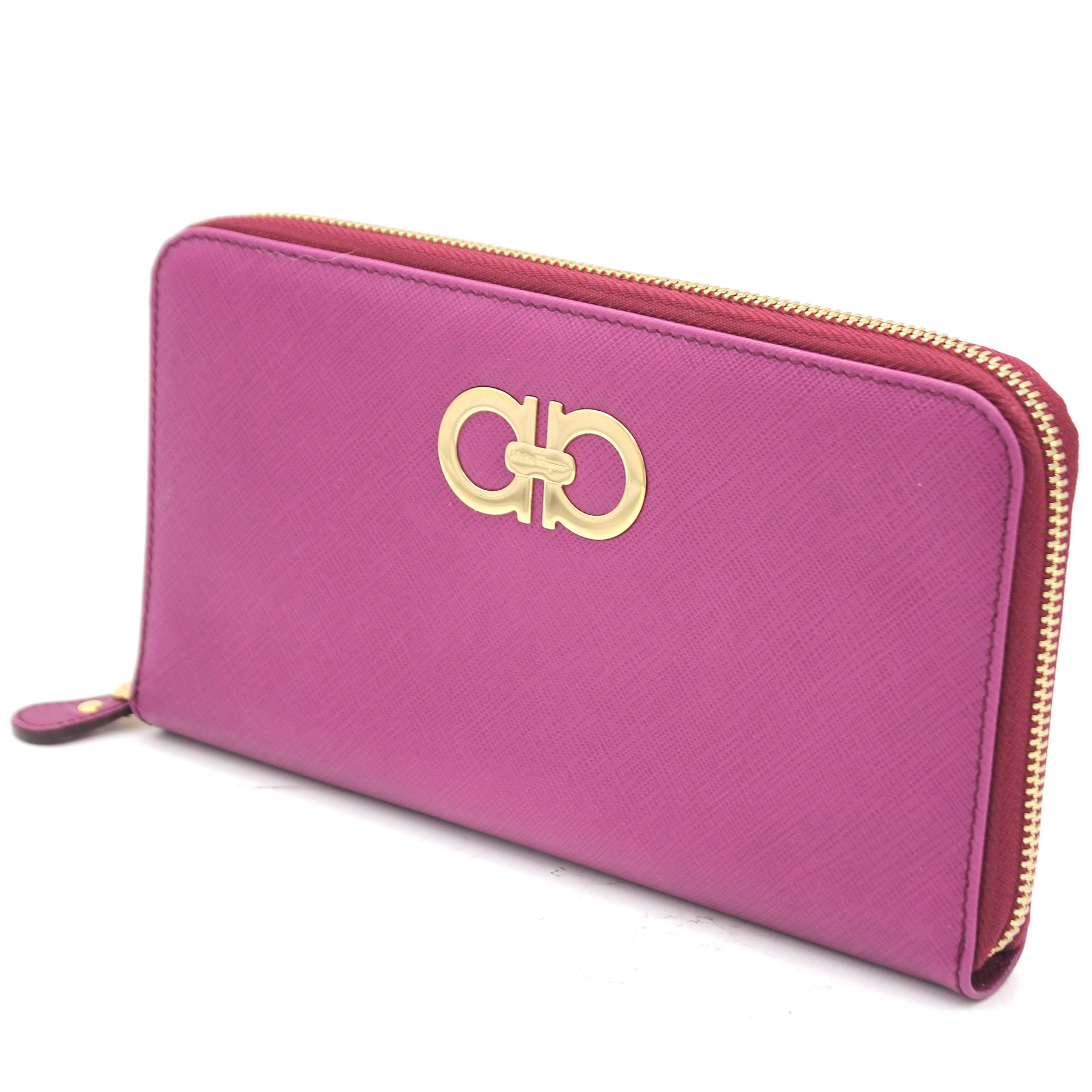 Leather wallet Salvatore Ferragamo Pink in Leather - 31272085