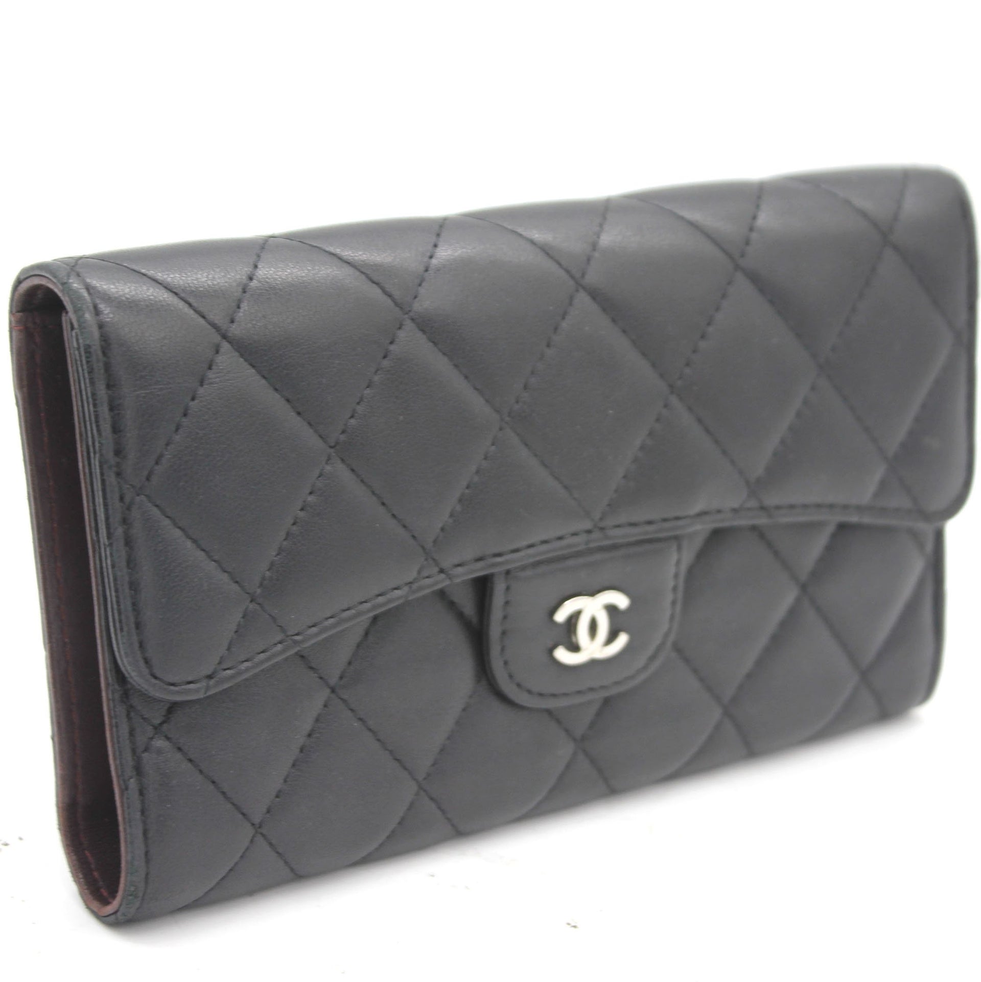 Chanel Lambskin Quilted Classic Tri-Fold Wallet Black – STYLISHTOP