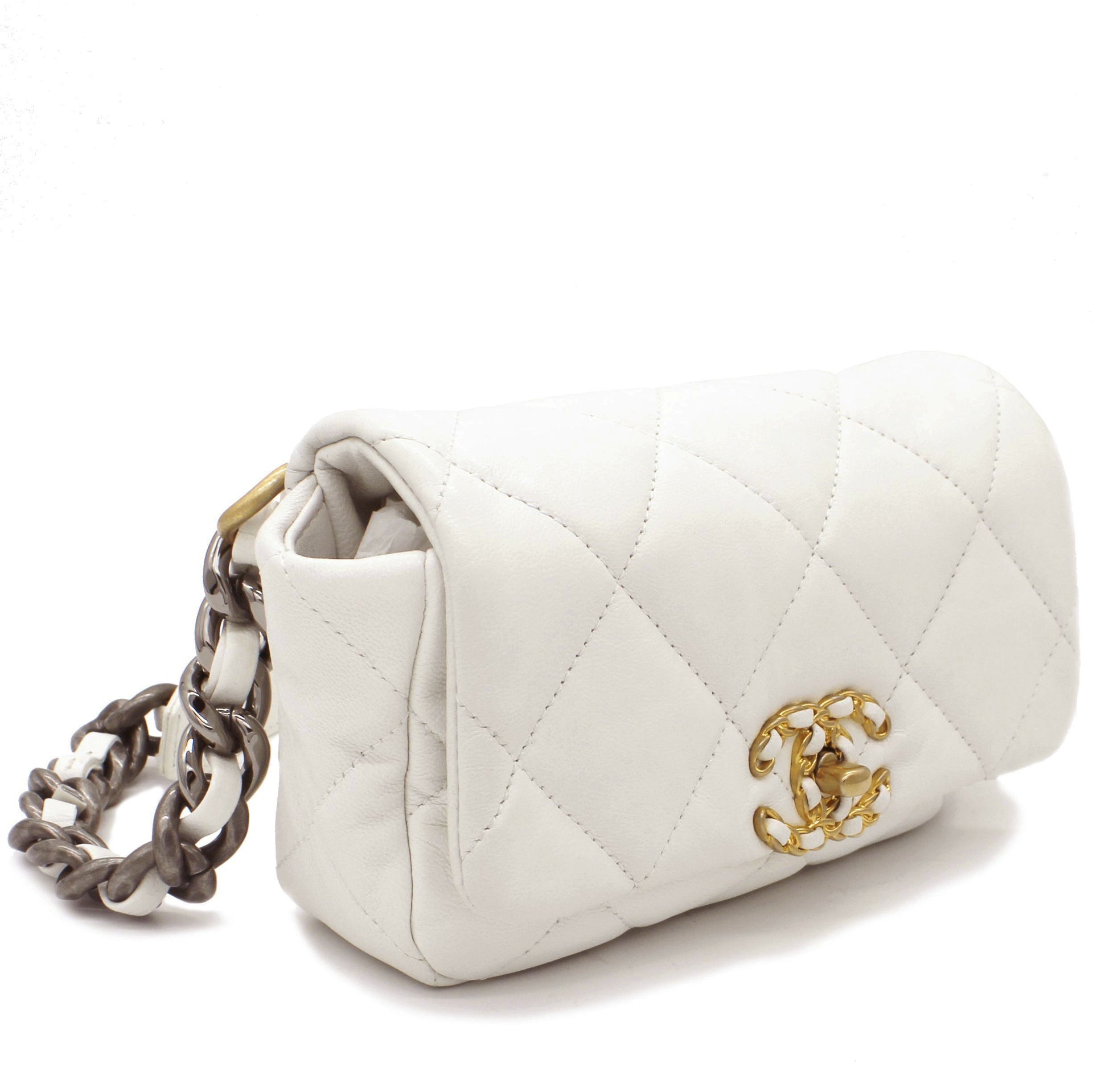 105,988 Chanel Bags Stock Photos, High-Res Pictures, and Images