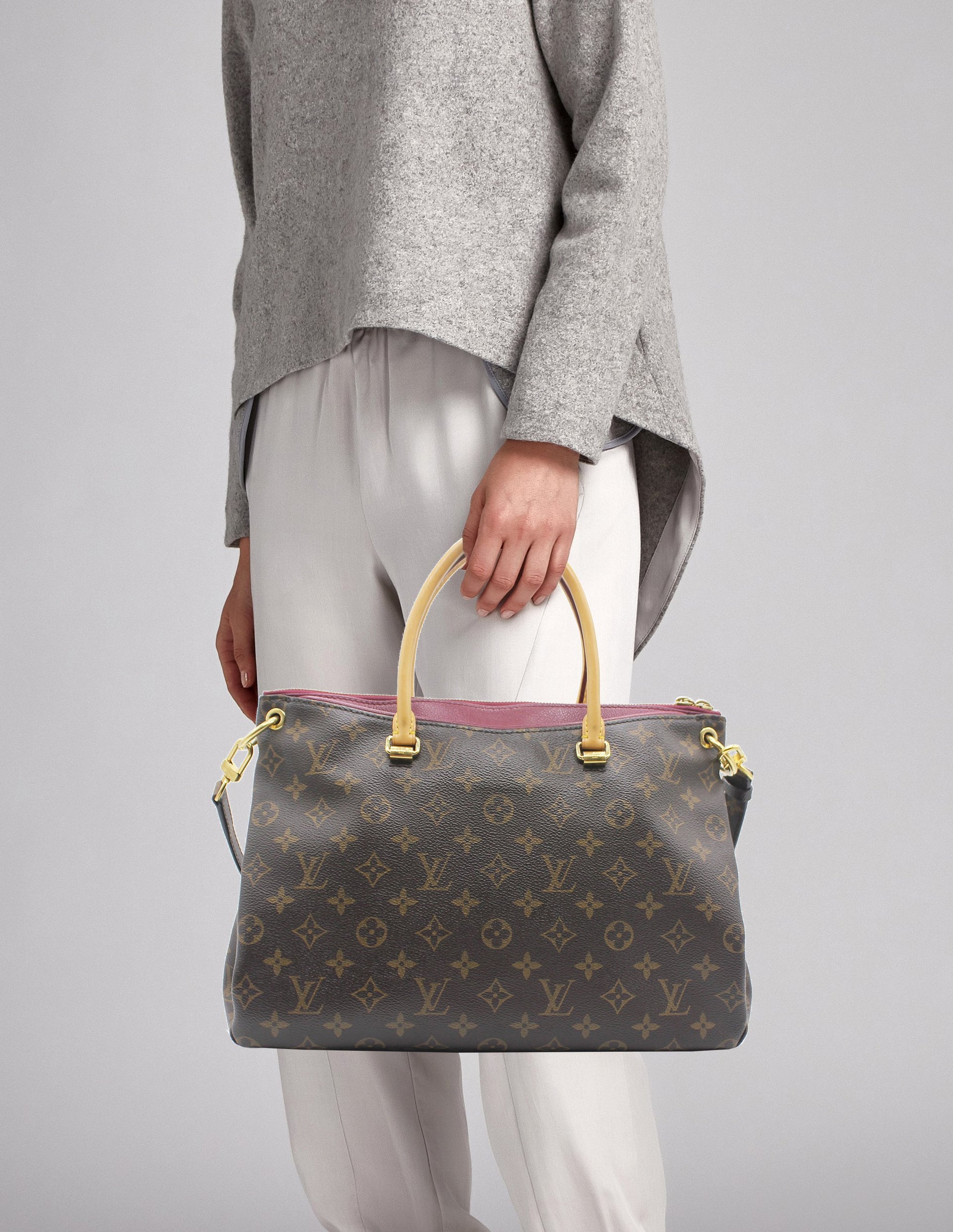 Louis Vuitton Pallas Monogram Canvas Shoulder Bag – STYLISHTOP